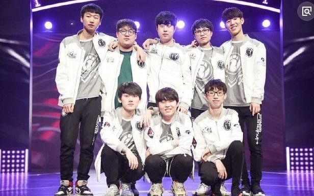 费内巴切接近签下什克！已谈妥合同 正与巴黎协商转会费支付方案